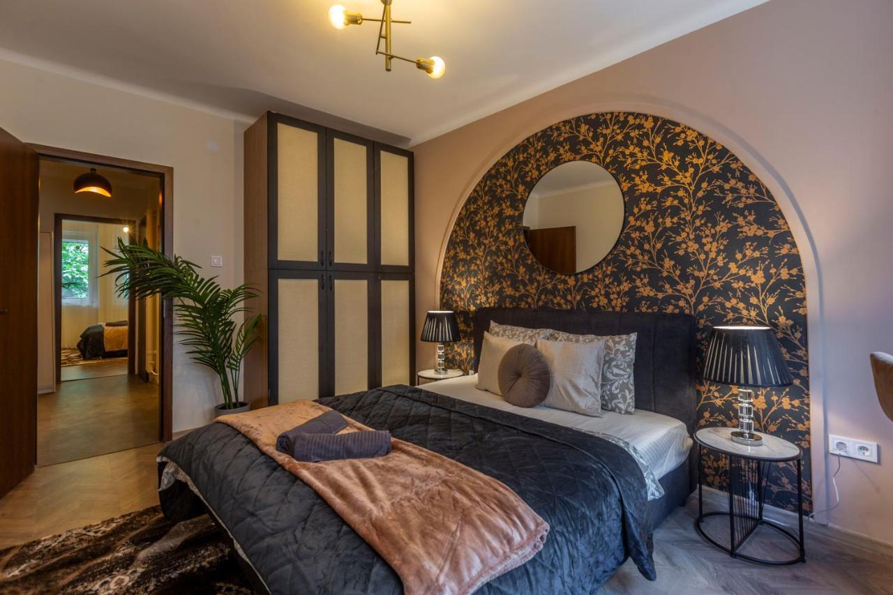 Stylish Quentin Apartment In The King Street Budapešť Exteriér fotografie