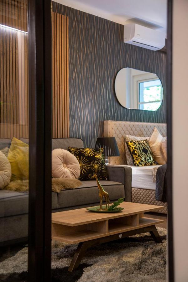 Stylish Quentin Apartment In The King Street Budapešť Exteriér fotografie