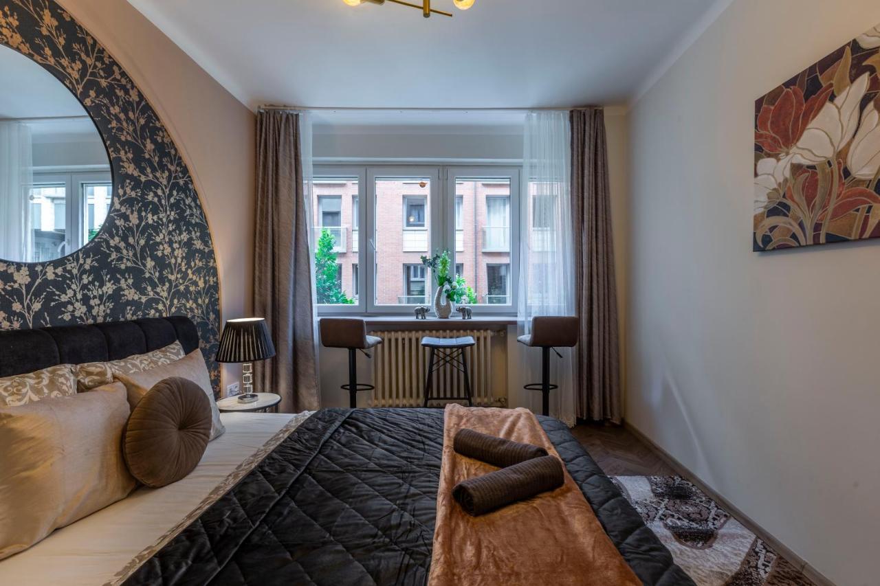 Stylish Quentin Apartment In The King Street Budapešť Exteriér fotografie